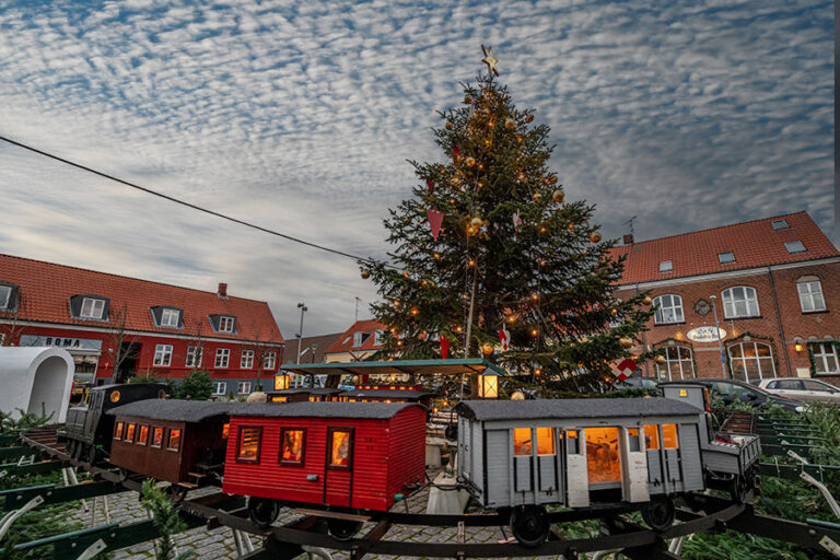 Gomârn Borrinjholm – 15. december, Nikatius dag